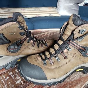 KEEN men's hiking boots - US 8.5